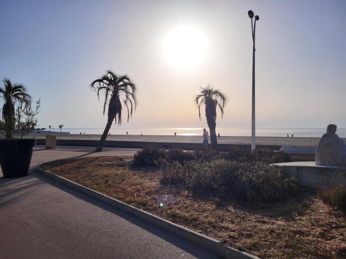 Canet Centre Ville Et Plage - Equipe Avec Climatisation Exterior foto