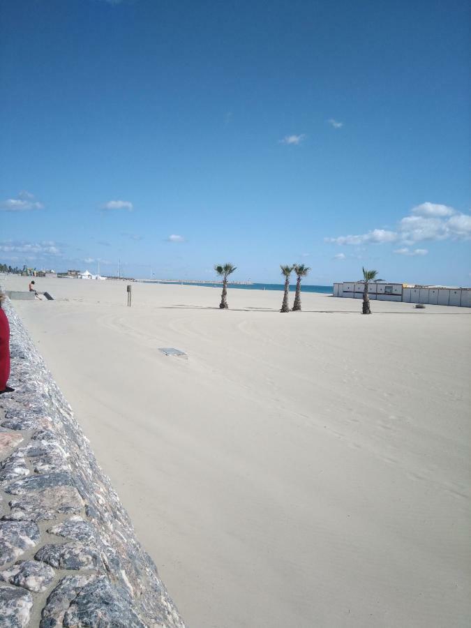 Canet Centre Ville Et Plage - Equipe Avec Climatisation Exterior foto